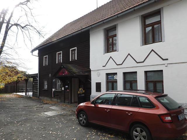 Provodin Drevenka酒店 外观 照片